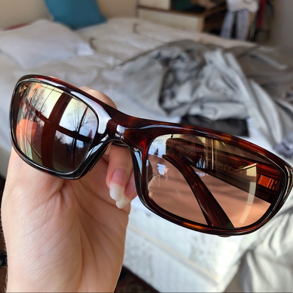 Maui Jim Accessories - Maui Jim Polarized Stingray Sunglasses! Tortoise Shell color